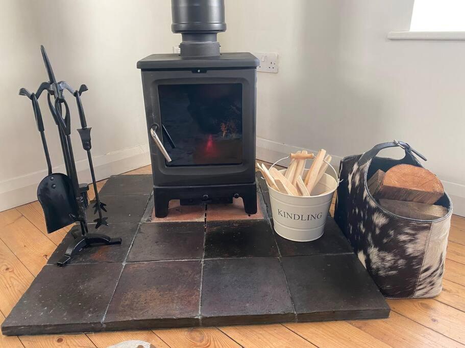 Luxury Peak District 2 Bedroom Boutique Cottage Two Dales Buitenkant foto