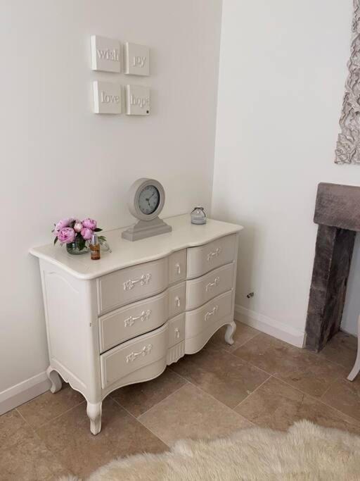Luxury Peak District 2 Bedroom Boutique Cottage Two Dales Buitenkant foto