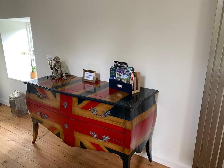 Luxury Peak District 2 Bedroom Boutique Cottage Two Dales Buitenkant foto